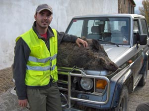 Luismi posando con el jabal